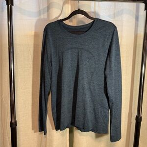 Lululemon relaxed swiftly tech long sleeve